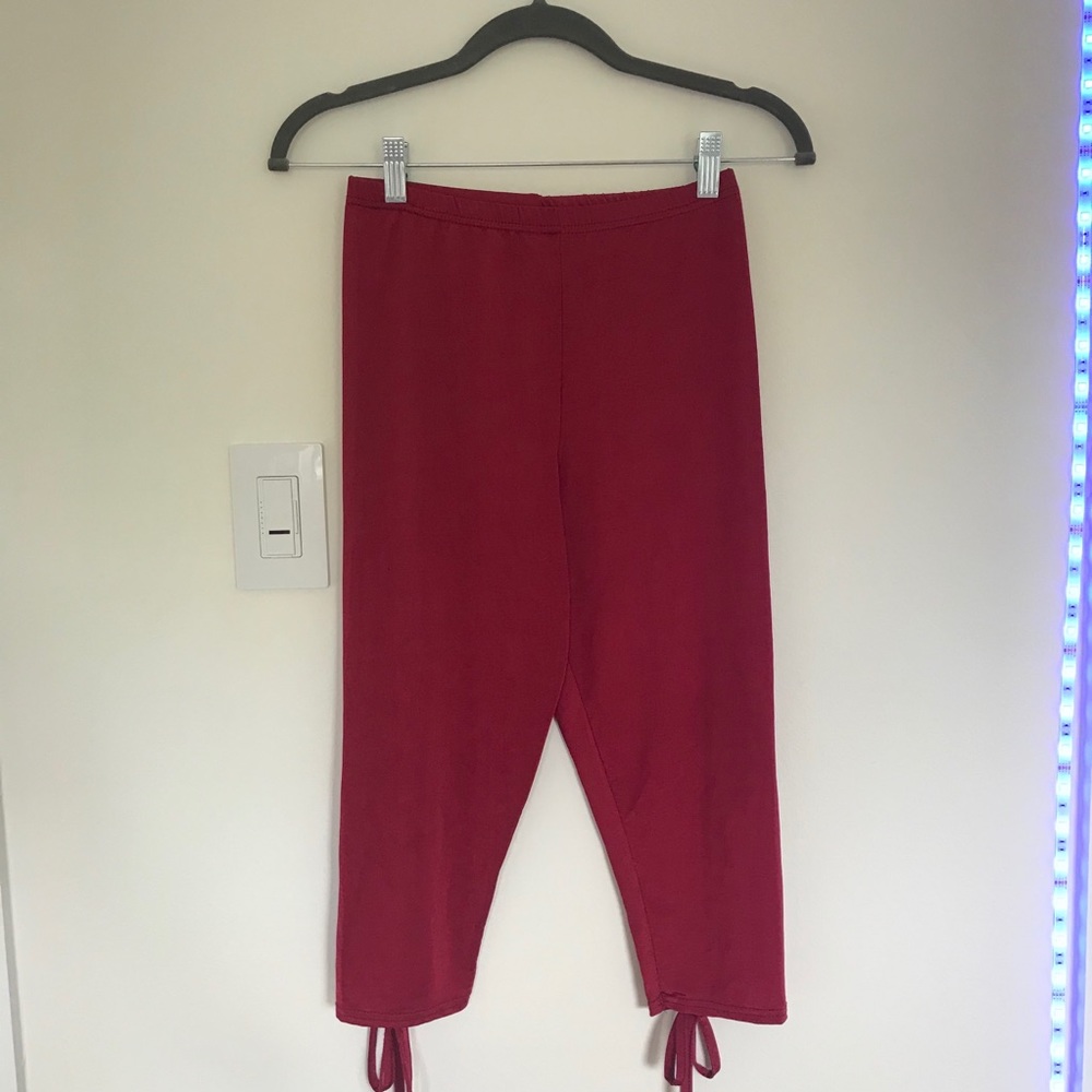 Boohoo Red Cropped Leggings